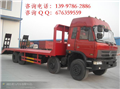 大型平板挖機運輸車，前四后八挖機拖車